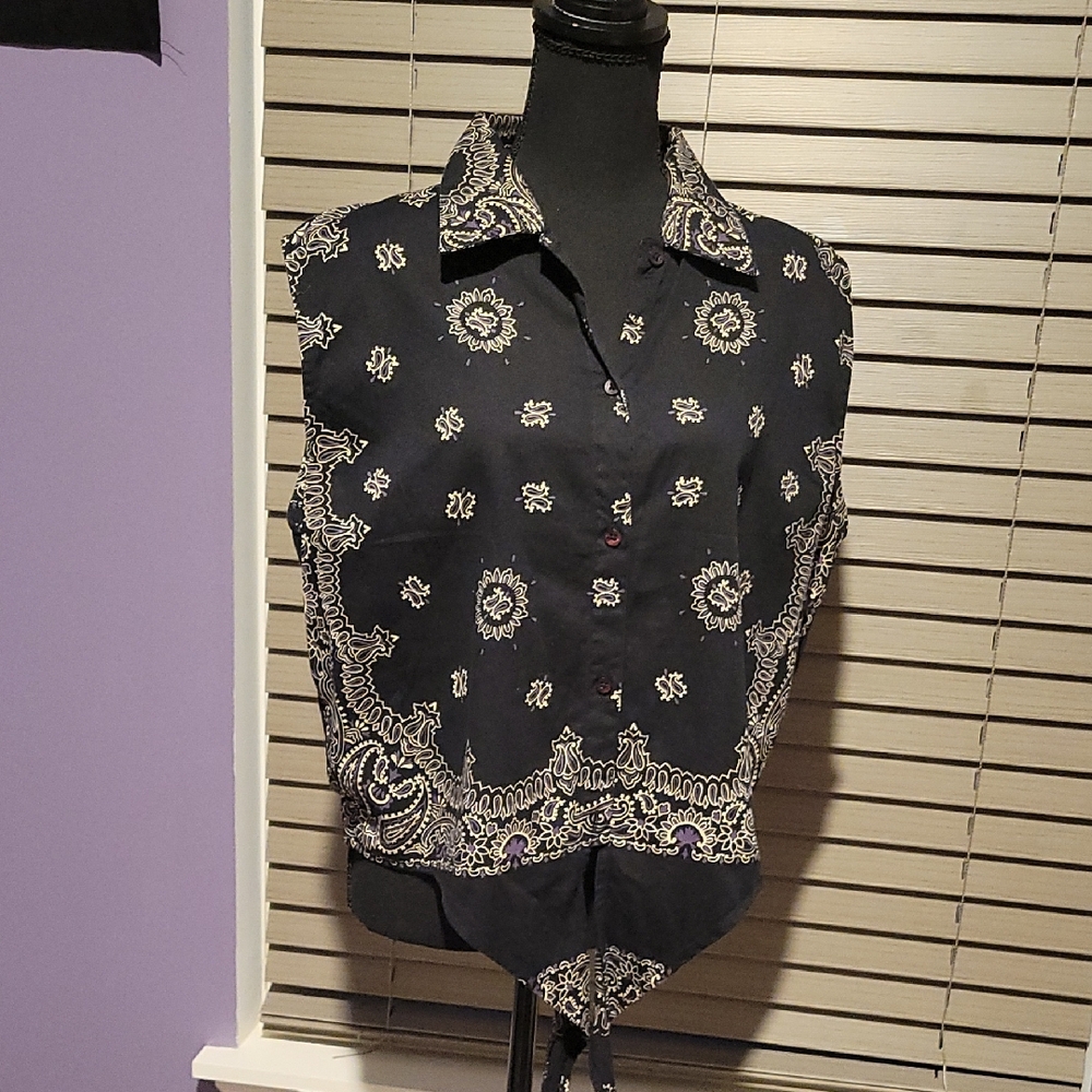 Black Paisley Women's Top
